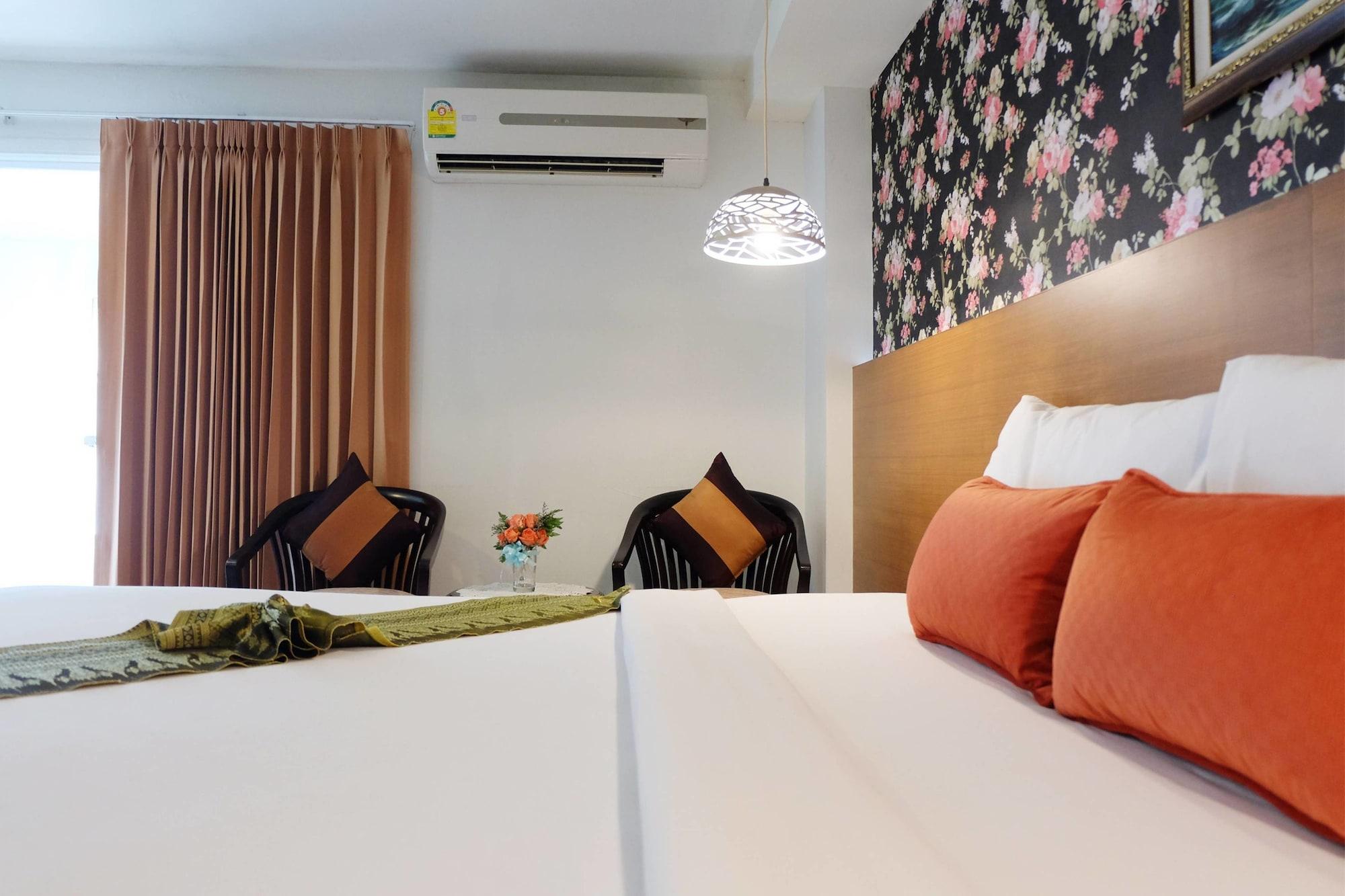 Grand Hill Resort And Spa Nakhon Sawan Exterior foto