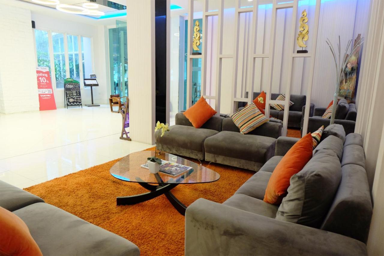Grand Hill Resort And Spa Nakhon Sawan Exterior foto
